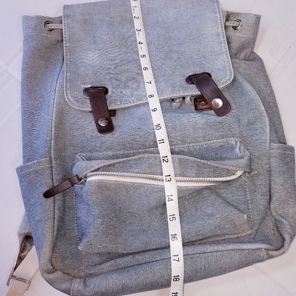 ?Everlane | Backpack medium size, Gray‎ main image 12